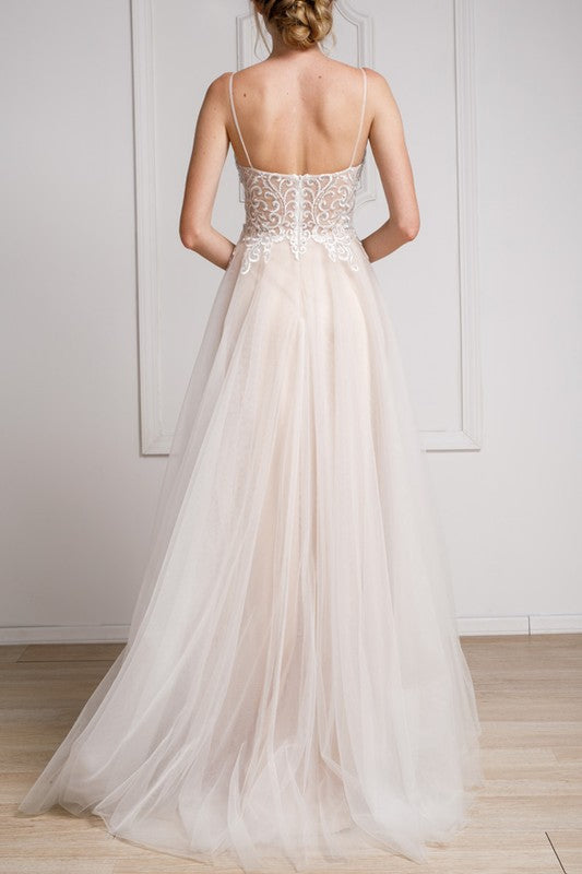 A-Line Illusion Top White V-Neck Sleeveless Bridal Gown
