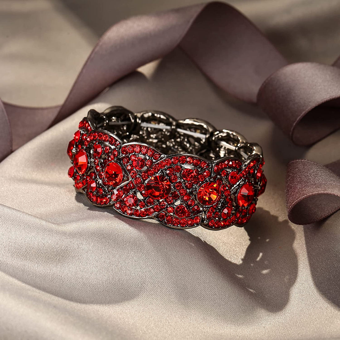 Crystal Red Alloy Pearl Stretch Wedding Bracelet